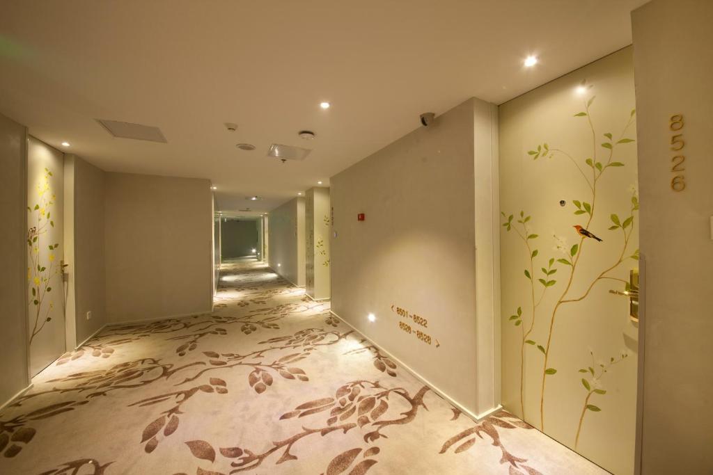Beijing Springs Valley Hotel Buitenkant foto