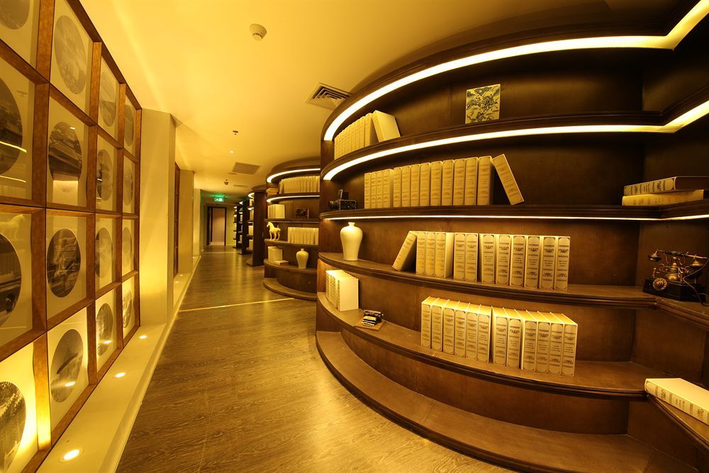 Beijing Springs Valley Hotel Buitenkant foto