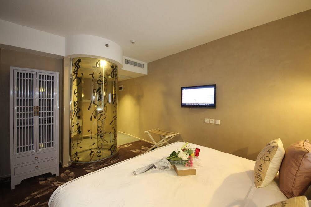 Beijing Springs Valley Hotel Buitenkant foto